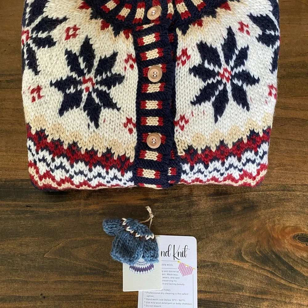 Hand knitted 100% Wool Nordic Pattern Women's Cardigan Sweater Size S/M - Picture 3 of 7